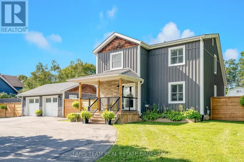Detached at 2 AGNES STREET, Oro-Medonte