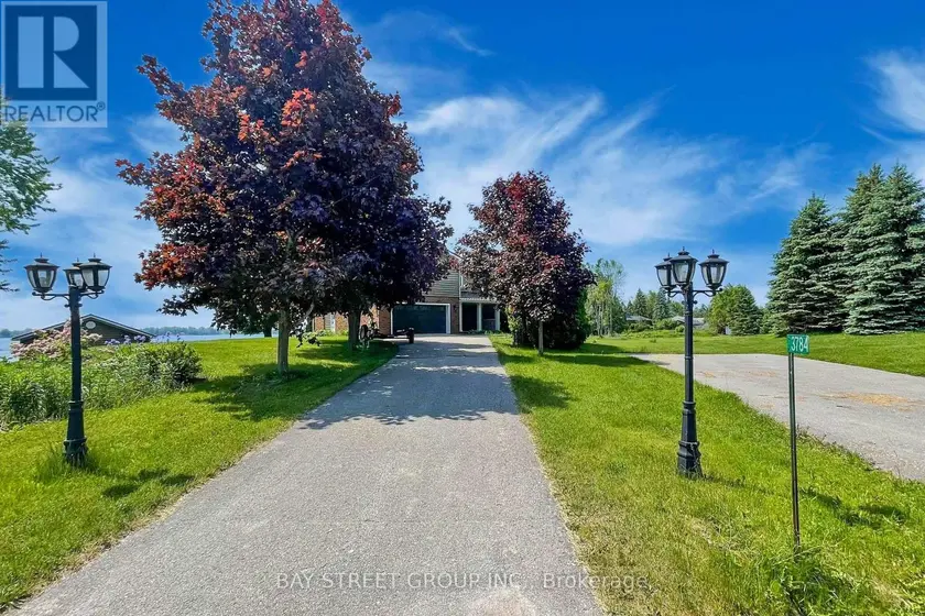 Detached at 3784 TUPPY DRIVE, Ramara