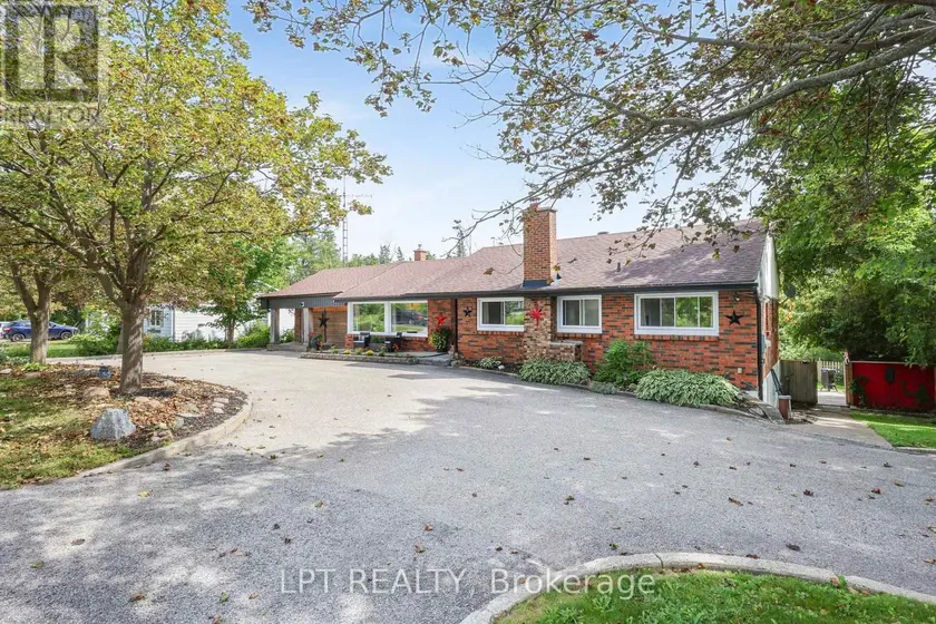 Detached at 2447 RIDGE ROAD W, Oro-Medonte