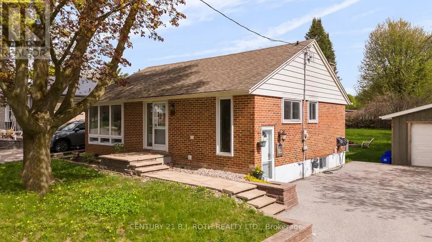 Detached at MAIN LEVEL - 243 WELLINGTON STREET E, Barrie