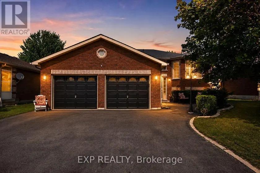 Detached at 7 HUNTER COURT, Springwater