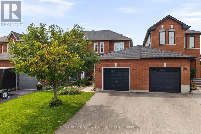 Townhouse at 22 RIDWELL STREET, Barrie