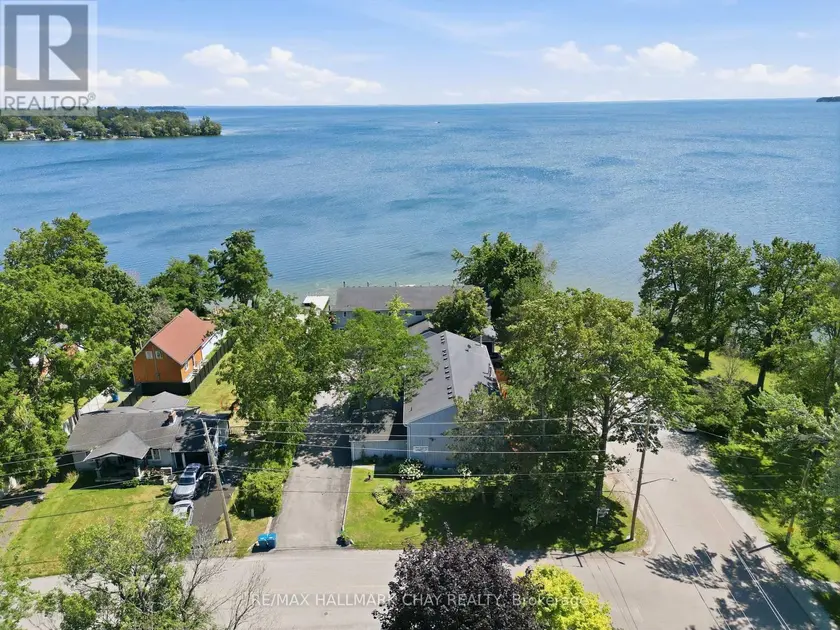 Townhouse at 4 - 1 OLIVE CRESCENT, Orillia