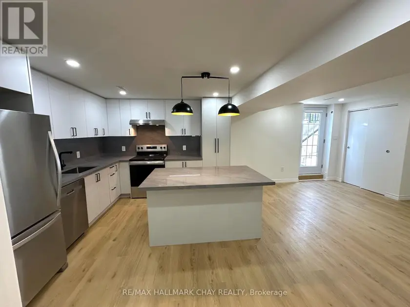Detached at LOWER - 1 TOUCHETTE DRIVE, Barrie