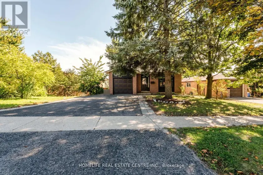 Detached at 79 FOX RUN, Barrie