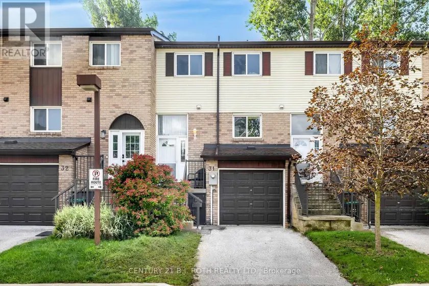 Townhouse at 31 - 52 ADELAIDE STREET, Barrie