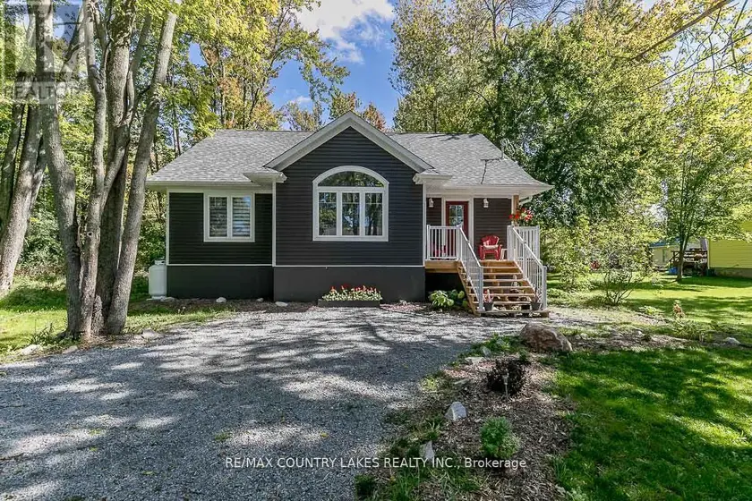 Detached at 2589 LAKESHORE DRIVE, Ramara