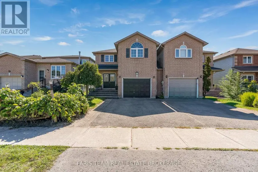 Semi-Detached/Link at 41 WILLOW DRIVE, Barrie