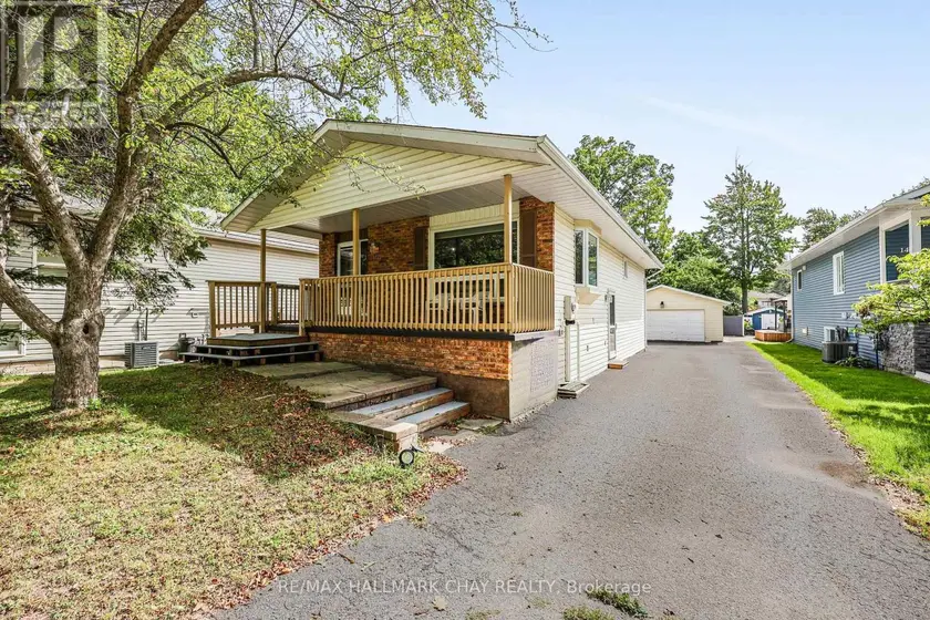 Detached at 1475 RIVER ROAD W, Wasaga Beach