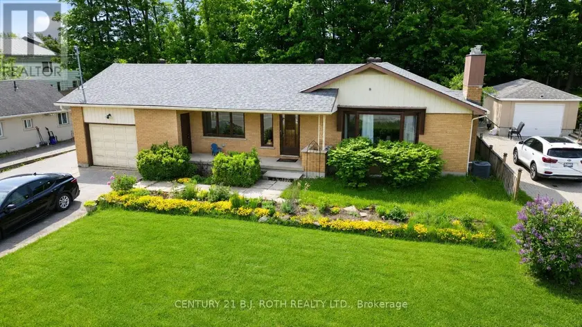 Detached at 823 ESSA ROAD, Barrie