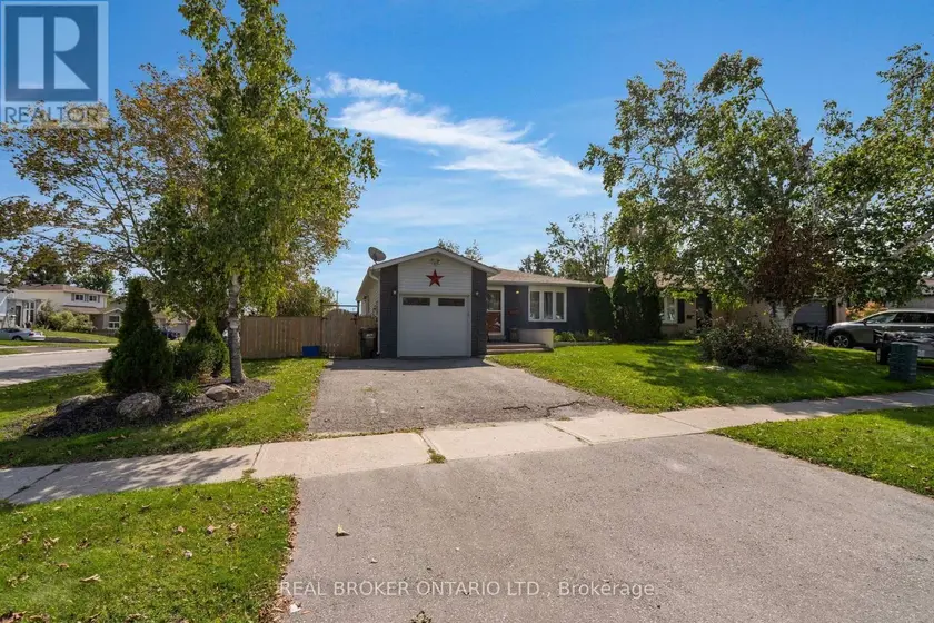 Detached at 37 HICKLING TRAIL, Barrie