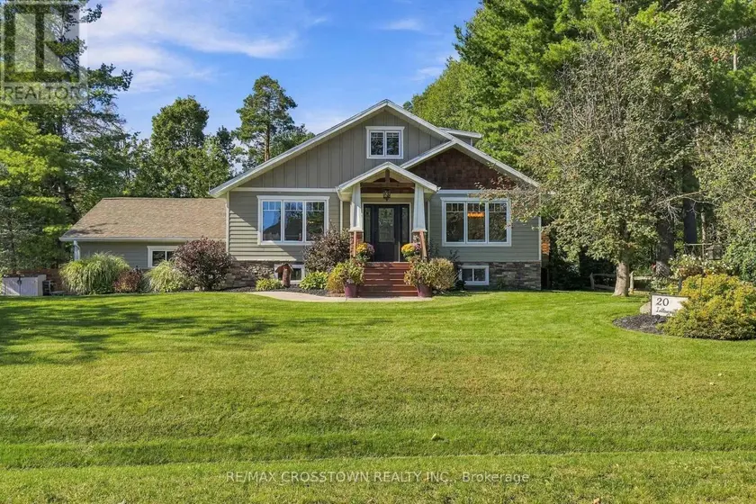 Detached at 20 IDLEWOOD DRIVE, Springwater