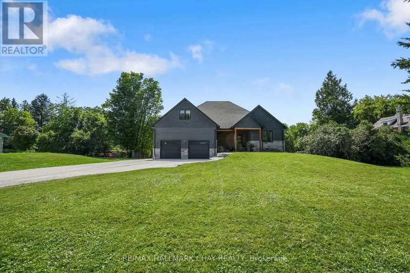 Detached at 5247 COUNTY ROAD 9 ROAD, Clearview