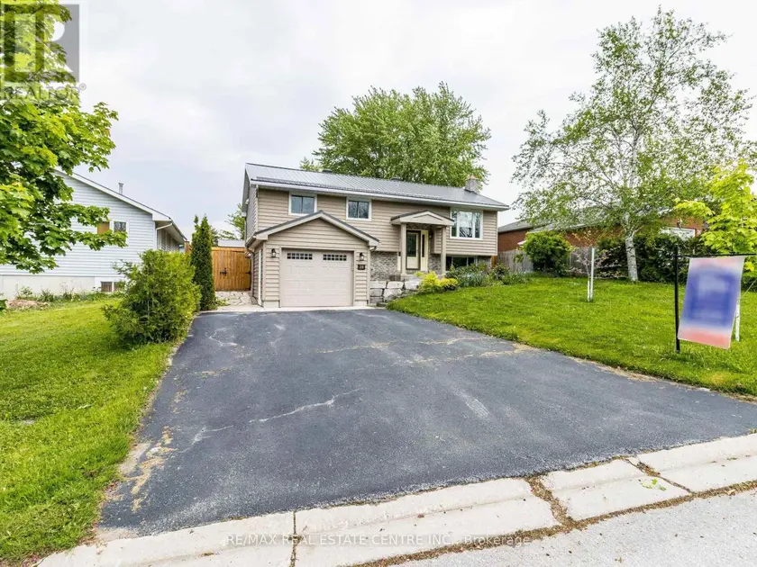 Detached at 28 TESKEY COURT, Collingwood