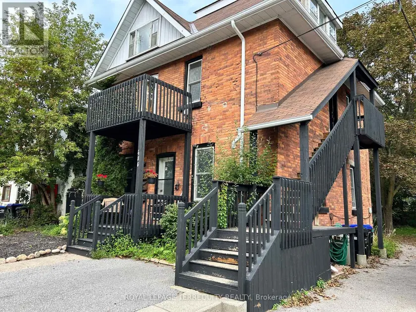Detached at 486 HANNAH STREET, Midland