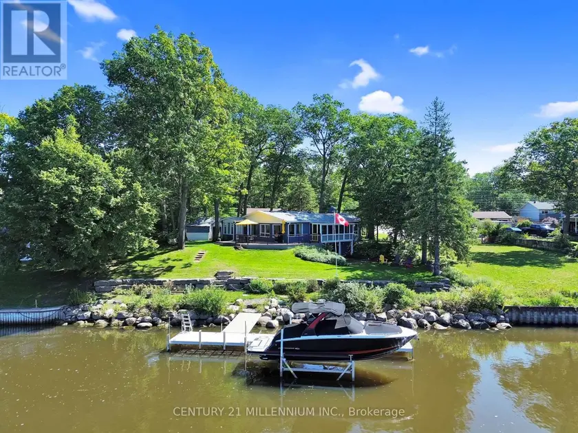 Detached at 68 EDGEWATER ROAD, Wasaga Beach