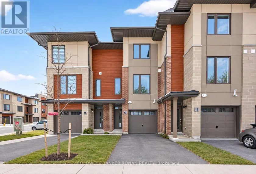 Townhouse at 13 WINTERS CRESCENT, Collingwood