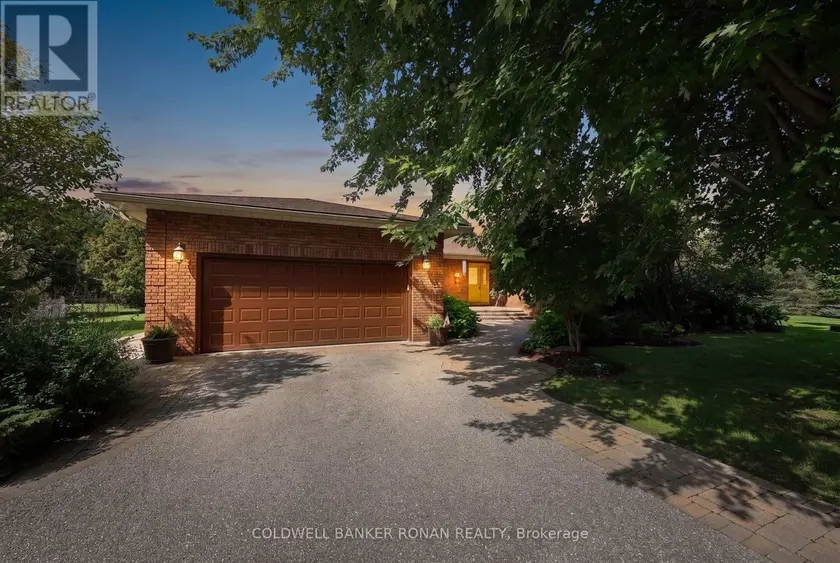 Detached at 3710 SIDEROAD 6/7 SUNNIDALE, Clearview