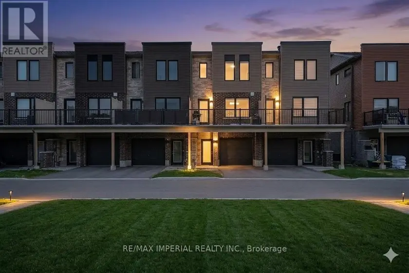 Townhouse at 61 FAIRLANE AVENUE, Barrie