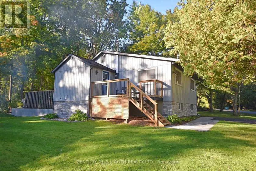 Detached at 263 ROBIN'S POINT ROAD, Tay
