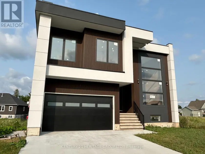 Detached at 3717 LAKEPOINT DRIVE, Severn