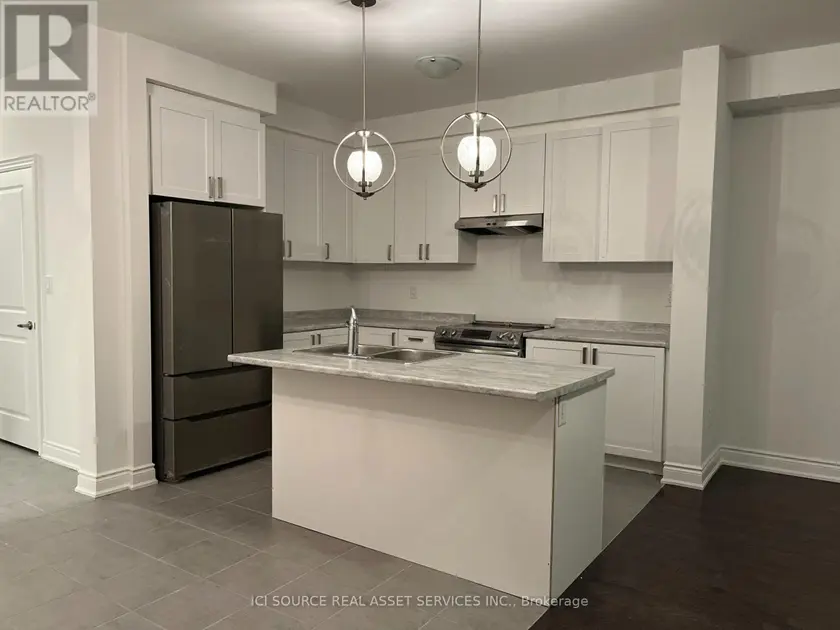 Townhouse at 8 AUTUMN DRIVE, Wasaga Beach