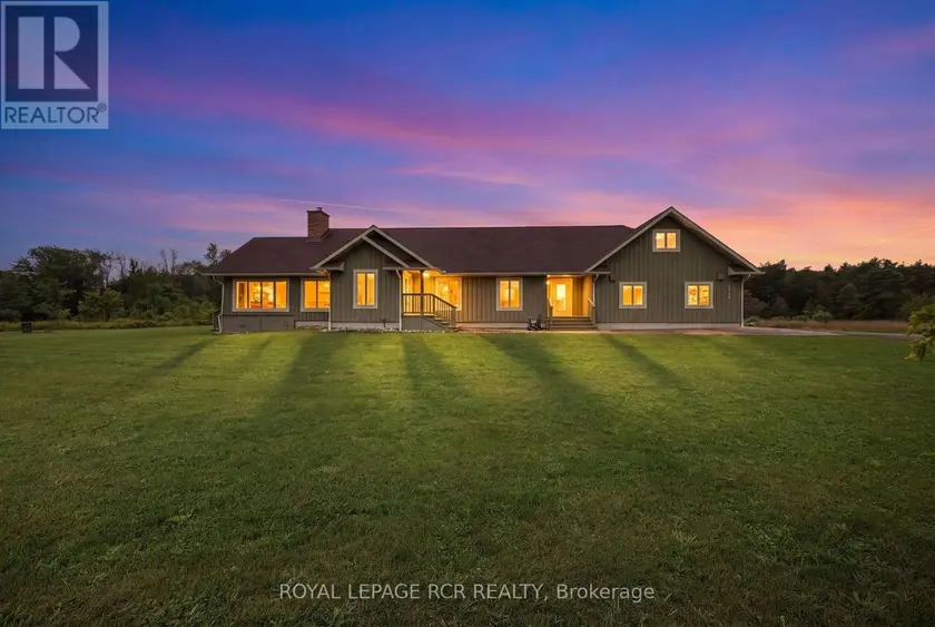 Detached at 2192 ATKINSON ROAD, Springwater