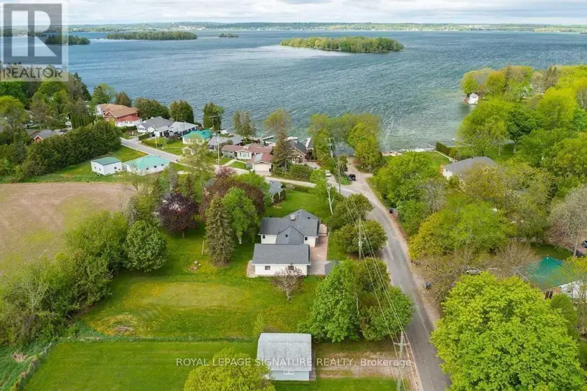 Detached at 5565 FAWN BAY ROAD, Ramara