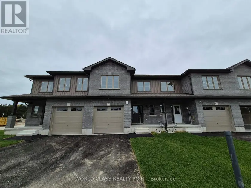 Townhouse at 8 BEVERLY STREET, Springwater