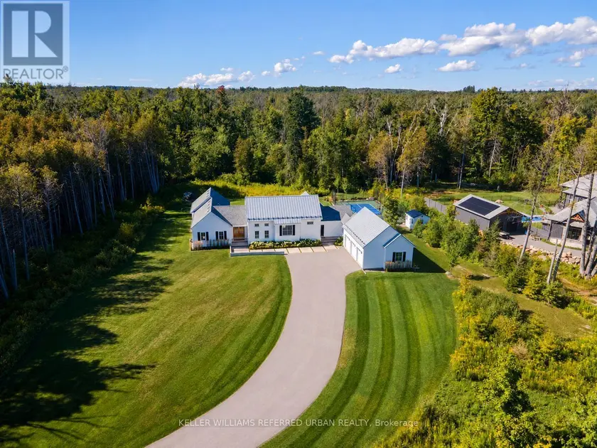 Detached at 24 WINDFIELD DRIVE W, Oro-Medonte