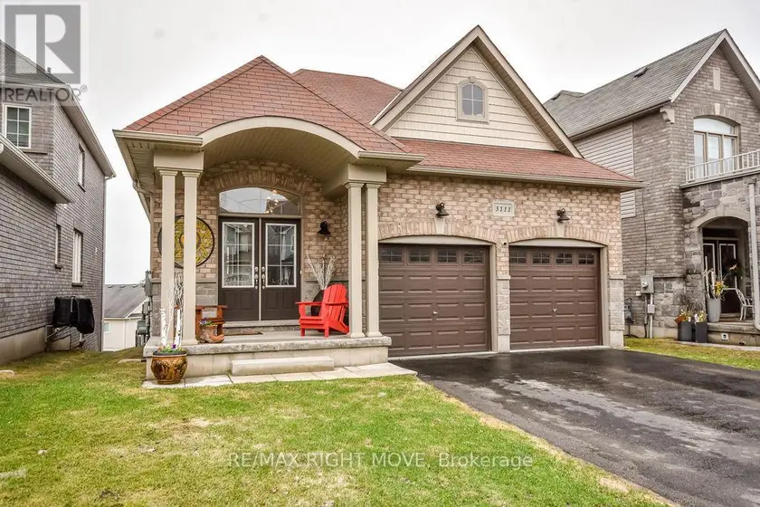 Detached at 3111 EMPEROR DRIVE, Orillia