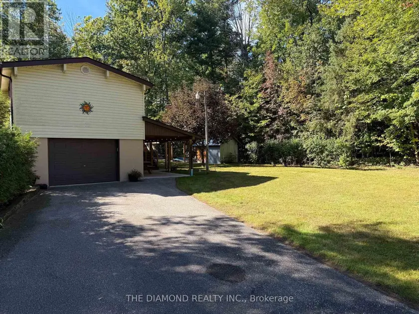 Detached at 177 MOREAU PARKWAY, Tiny