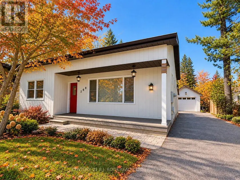 Detached at 288 RIVER ROAD E, Wasaga Beach