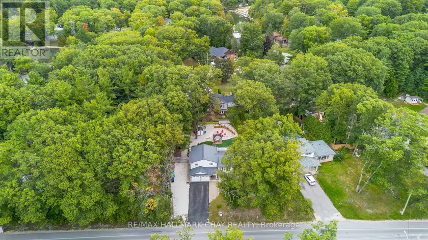 Detached at 275 SUNNIDALE ROAD, Wasaga Beach