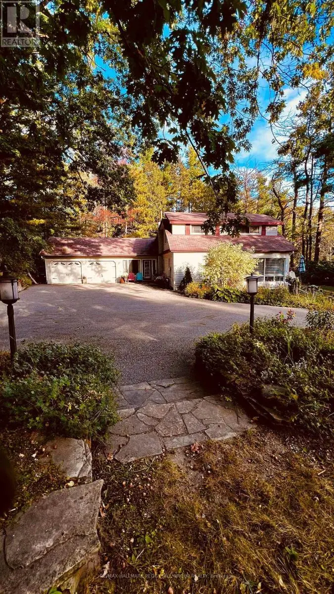Detached at 11 COLBORNE STREET, Oro-Medonte