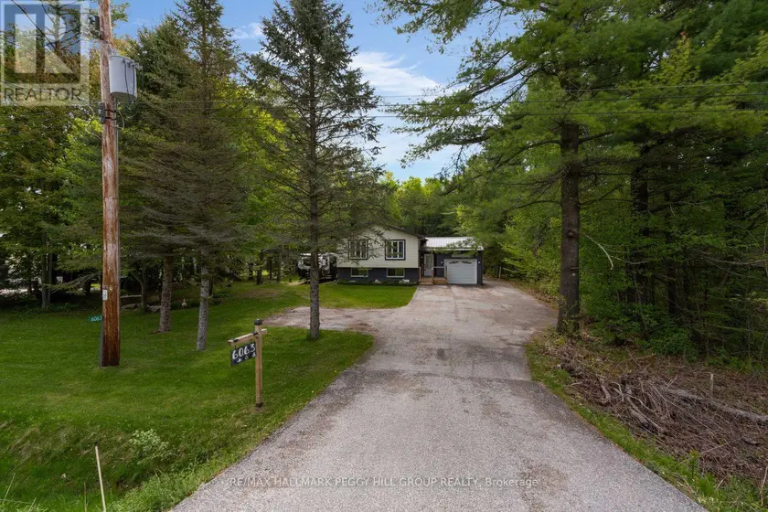 Detached at 6063 VASEY ROAD, Tay