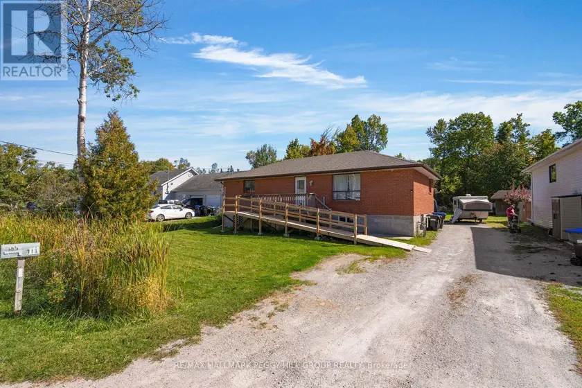 Detached at 111 OSBORNE STREET, Tay
