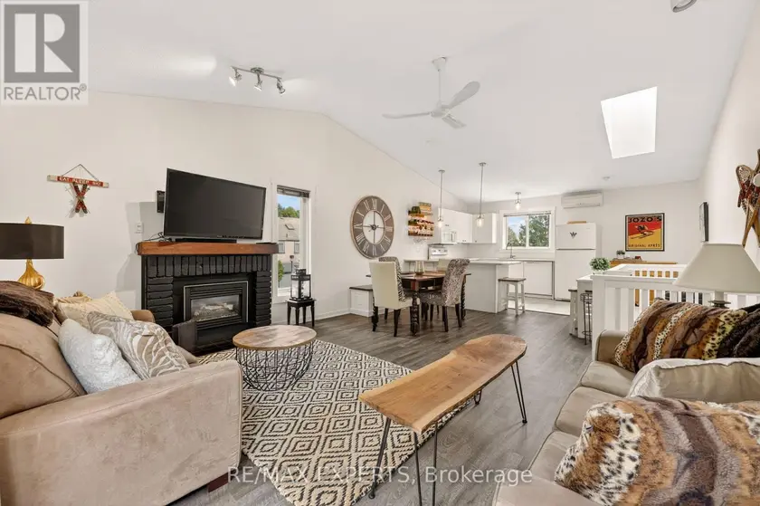 Townhouse at 416 - 14 DAWSON DRIVE, Collingwood