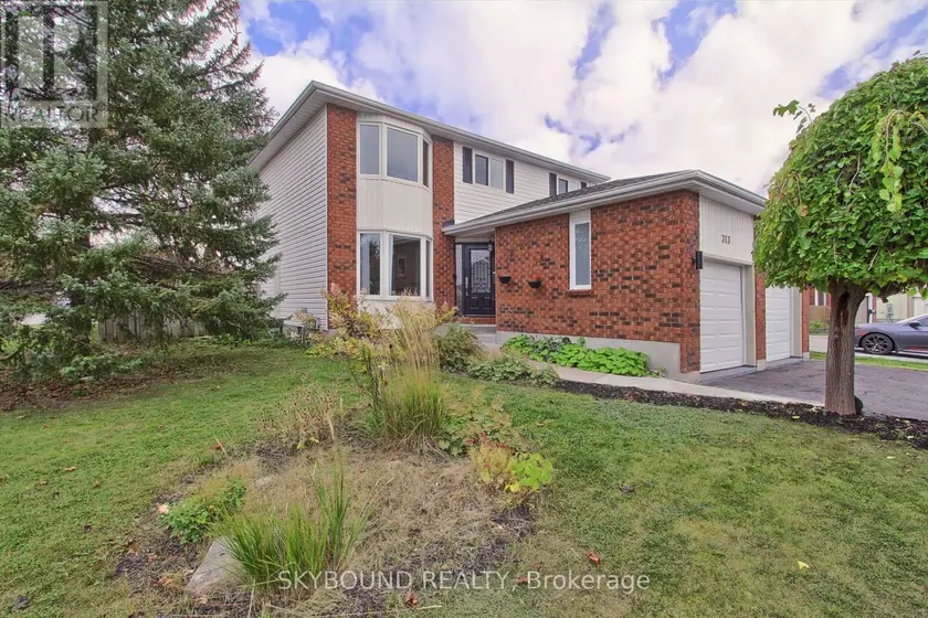 Detached at 313 HICKLING TRAIL, Barrie
