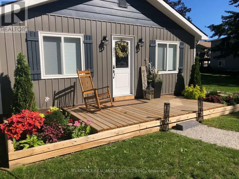 Detached at 4089 GLEN CEDAR DRIVE, Ramara
