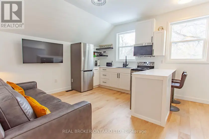 Detached at UPPER - 97 ALBERT STREET S, Orillia