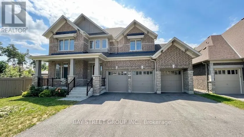 Detached at 32 MOREAU WAY, Springwater