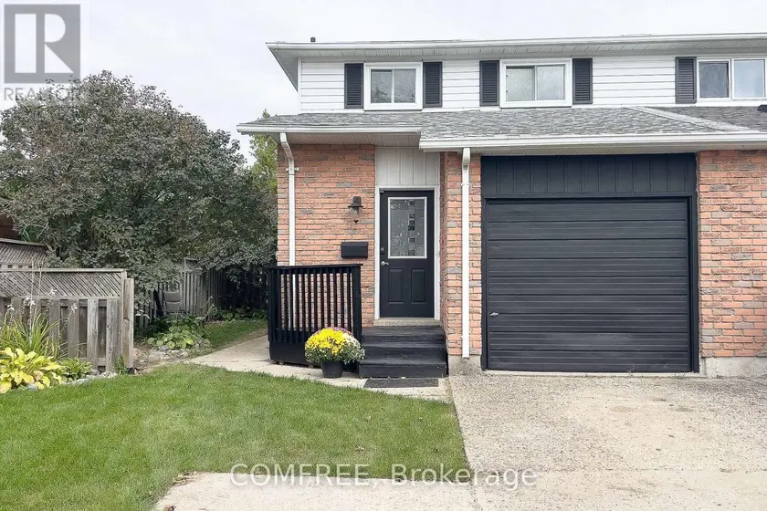 Semi-Detached/Link at 28 BLUEJAY DRIVE, Barrie