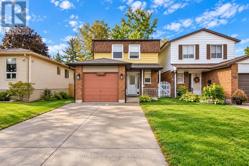 Semi-Detached/Link at 33B CUNDLES ROAD E, Barrie
