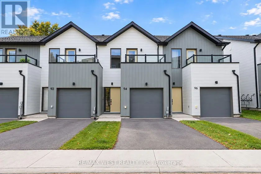 Townhouse at 94 SUNSHINE LANE, Orillia
