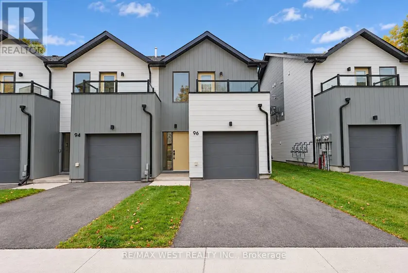 Townhouse at 96 SUNSHINE LANE, Orillia