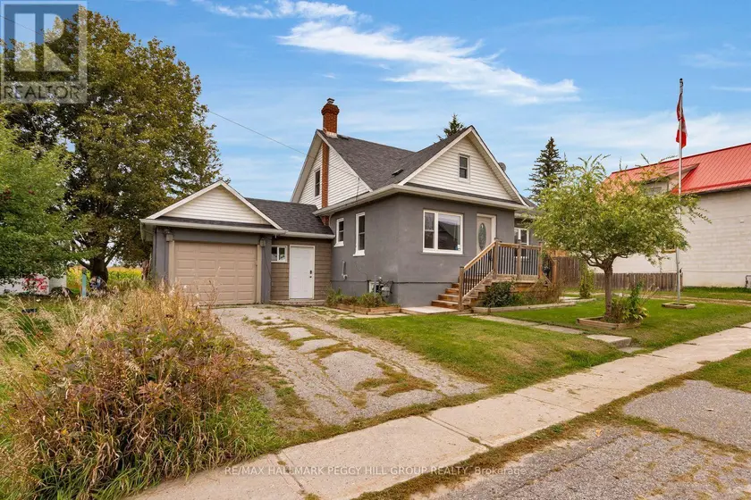Detached at 1556 FLOS RD 4 W, Springwater