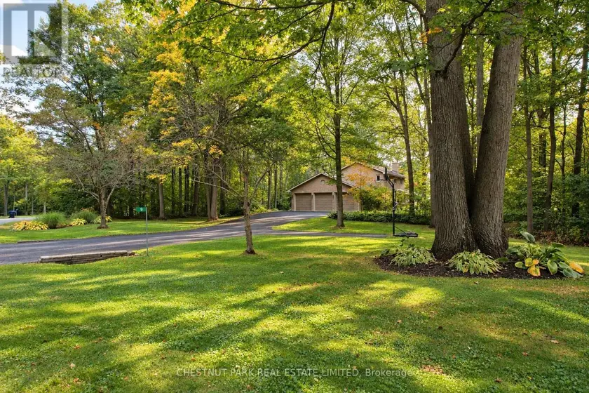 Detached at 9 MILLS CIRCLE, Springwater