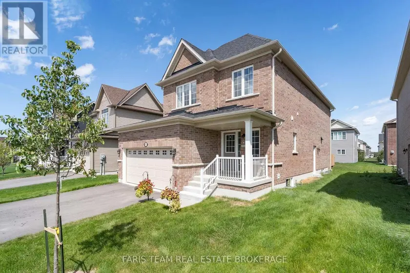 Detached at 207 CUBITT STREET, Clearview