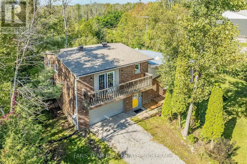 Detached at 224 LAKESHORE ROAD W, Oro-Medonte